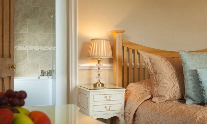 Brazzacott Bed & Breakfast | Poole Farm