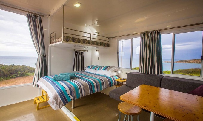 Yorke Peninsula Cottage | Poolside Ocean View Pod