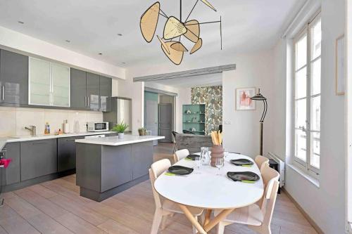 Avignon City Centre Apartment | Pops Flat - Parking privé gratuit - Wi-Fi - AC Clim