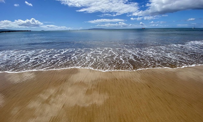 Kihei Condo | Popular Ground Floor Unit at OCEANFRONT RESORT in Kihei! Great rates.n