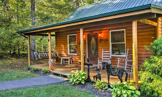 Cosby Cabin | Porch & Fire Pit: Rustic Log Cabin in Smokies!