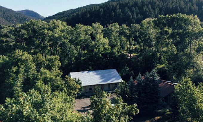 Canoncito Cabin | Porch House on the Pecos River at Field Trip NM