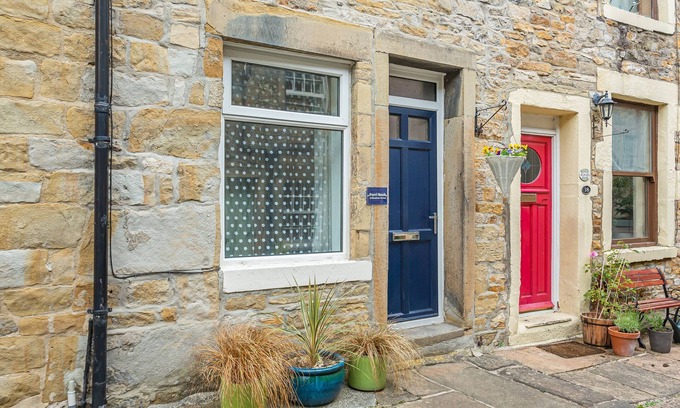 Skipton Cottage | PORRI NOOK, with a garden in Skipton