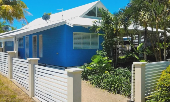 Cardwell House | Port Hinchinbrook Beach Houses (Cassia Blue)