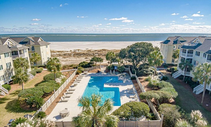 Isle of Palms Condo | Port O'Call C103 - Ocean View - Ground Floor Steps From Pool/Beach