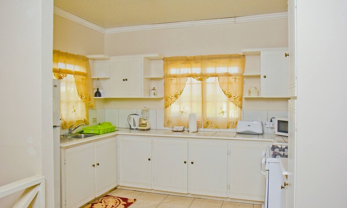 Piarco Apartment | Port of Spain Windy Guest Apartment