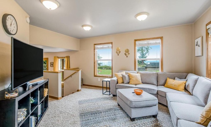 Camano Island House | Port Susan Bay