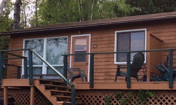 Kenora House | Portage Lodge - Cabin #4 (4 people) - Kenora, Ontario, Canada