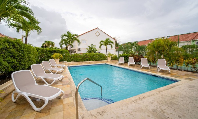 Porters House | Porters Gate 19, Modern Two Bedroom Townhouse, St. James