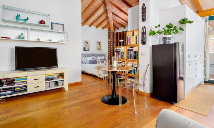 Porto San Paolo Apartment | [Porto San Paolo] Casa in centro vista Tavolara
