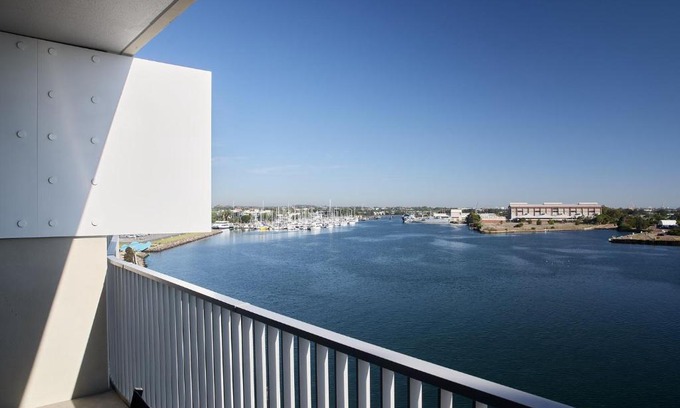 Newcastle Apartment | Portside on Honeysuckle