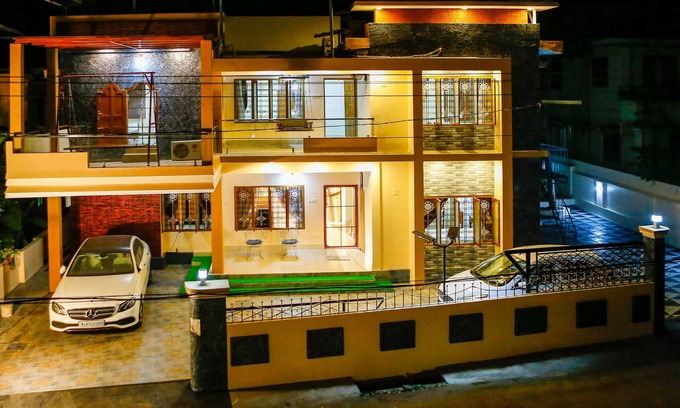 Thrissur House | Posh 3 BHK (first floor) at BELLJEM Homes in Housing colony inside the city