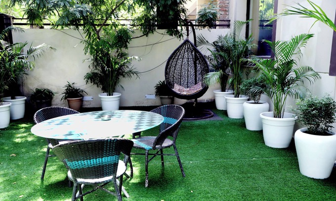 DLF Phase 3 Hotel | Posh Classic