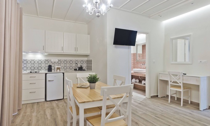 Karpathos House | Posidonia Luxury Suites