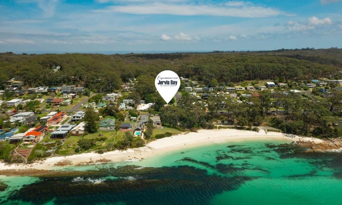 Hyams Beach House | Possum House by Experience Jervis Bay