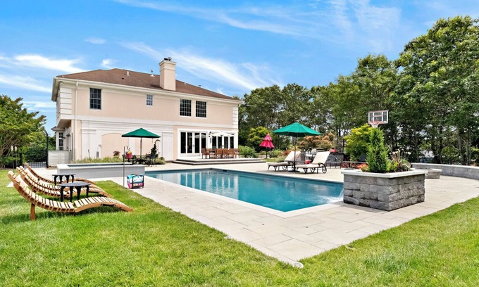 East Quogue House | Post-Modern Residence on 1.6 Acres, Spacious Living Areas Including a.