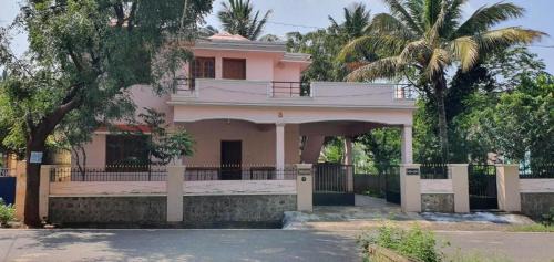 Courtallam House | Pothigai cottage