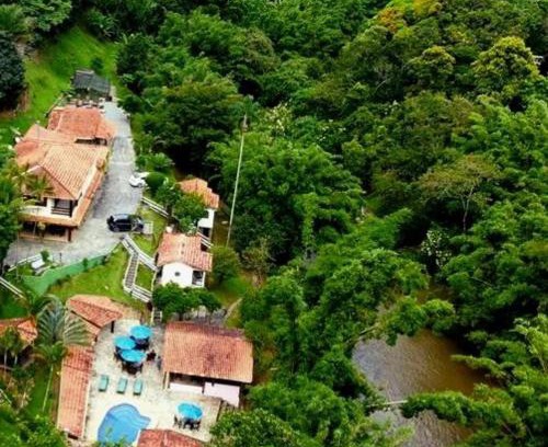 Miguel Pereira Hotel | Pousada Beija Flor