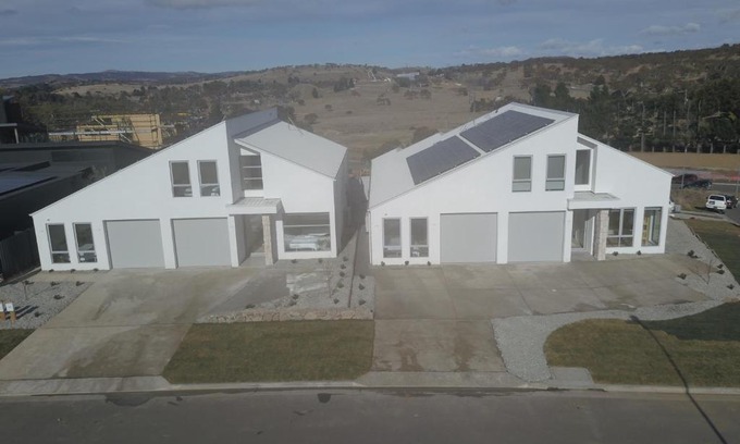 Jindabyne House | Powder Peaks