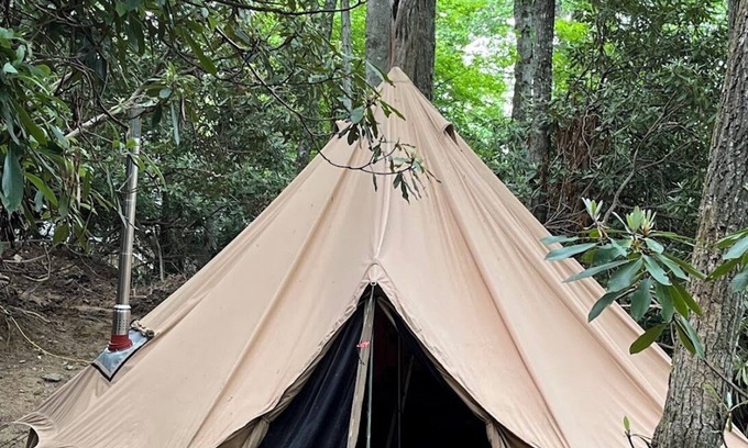 Blowing Rock RV Rental | Powderhorn Glamp