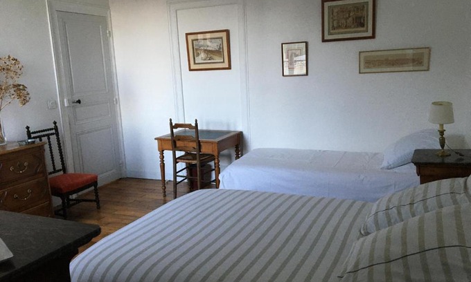 Flore Bed & Breakfast | Prémartine