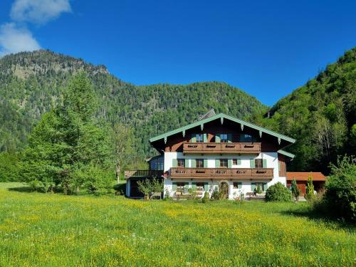 Weissbach an der Alpenstrasse Apartment | Prümbachhof