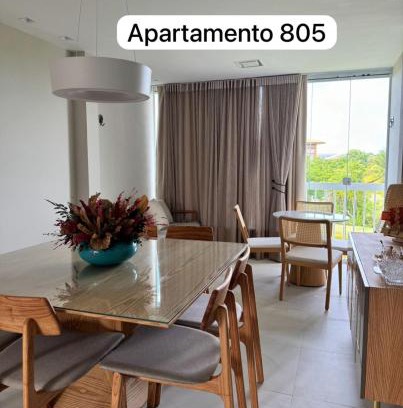 Farol Apartment | Praia do forte ,piscinas naturais,Village dos ipes