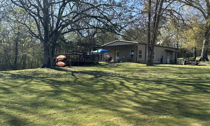 Mena Cottage | Prairie Creek Cottage-'A'-Ride SxS to trails/Creek/Kayaks/Fish