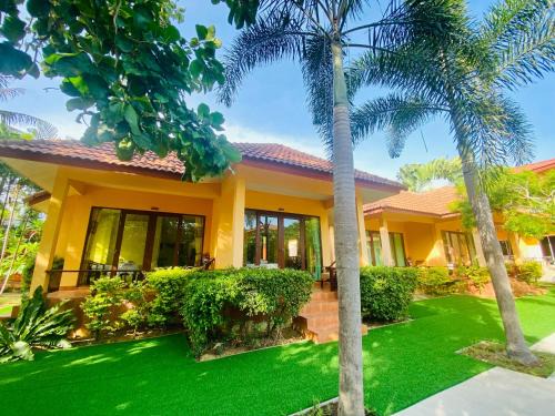 Sam Roi Yot Resort | Pranmanee Beach Resort