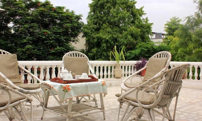 Jaipur Bed & Breakfast | Pratap bhawan Home stay