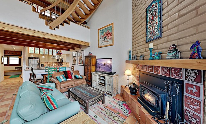 Taos Ski Valley Apartment | Predock 3C