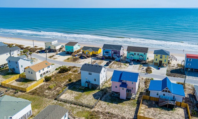 Surf City House | Prelude to Paradise – Relax & Unwind by the Sea