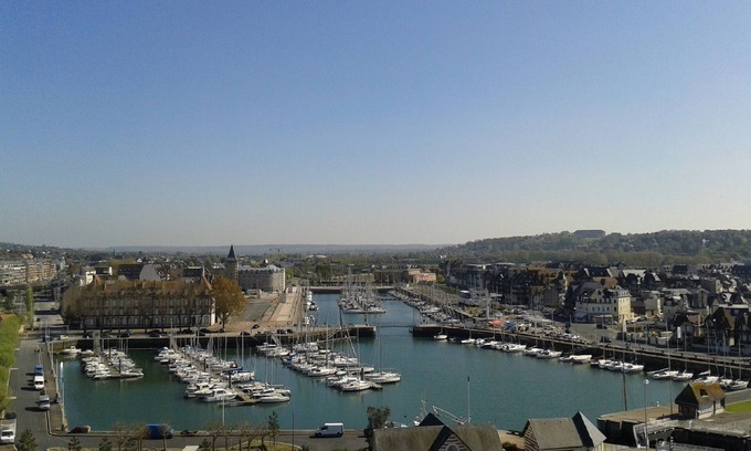 Touques Hotel | Première Classe Deauville - Touques