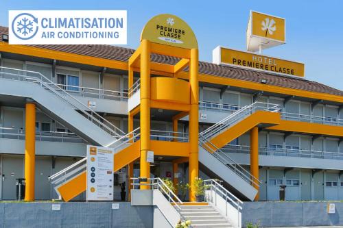 Villejust Hotel | Première Classe Villejust