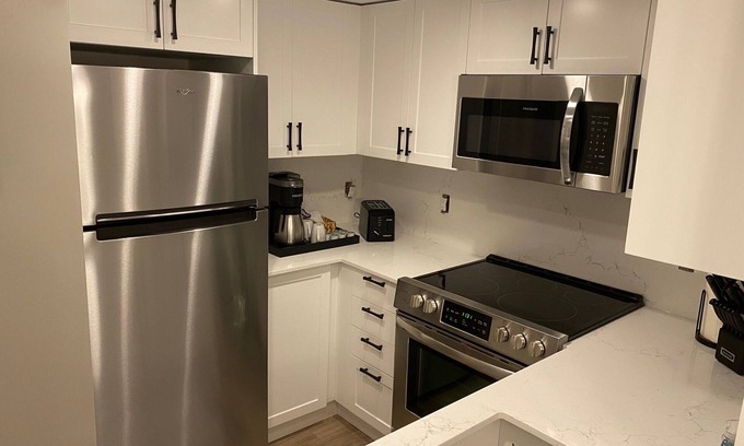 Village North Condo | Premier Newly Renovated Clean Whistler Village Condo with Pool/Hot Tub