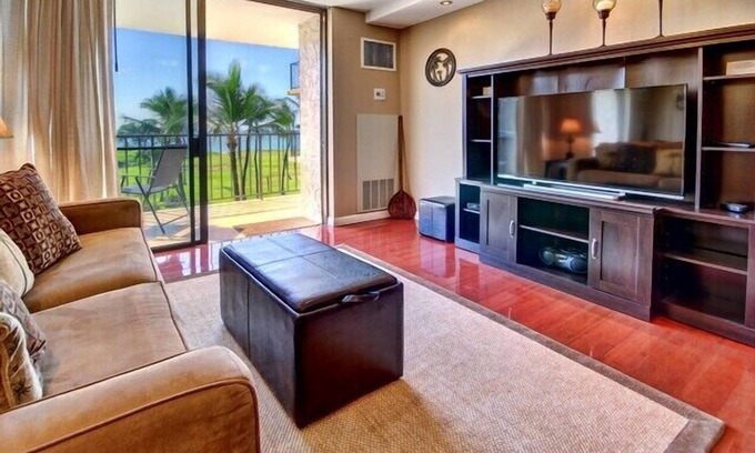 Kihei Condo | Premier Ocean View! King Luxury Bed, A/C, Clean, Cozy, Updated, Wifi, Beach Gear