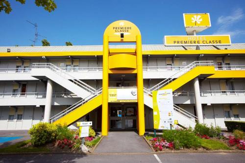 Pessac Hotel | Premiere Classe Bordeaux Sud - Pessac Becquerel