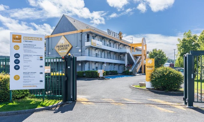 Touques Hotel | Premiere Classe Deauville Touques