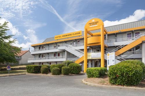La Ville-du-Bois Hotel | Premiere Classe La Ville Du Bois