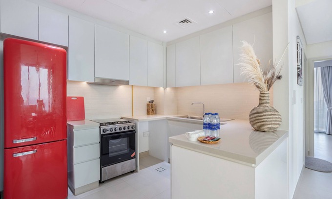Jebel Ali Apartment | Premiere Luxe Inn 2 Bedroom At Marina Beach With Ferris Wheel & The Pier View