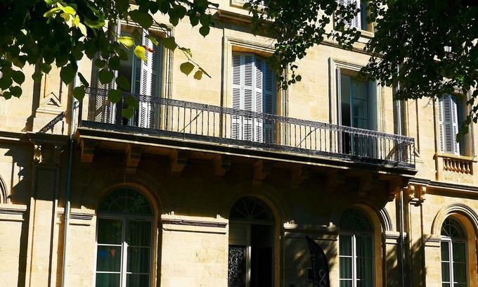 Verdelais Apartment | PREMIERE PIERRE
