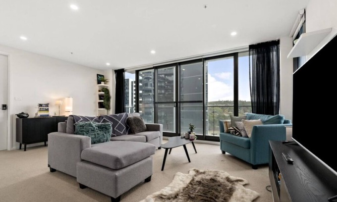 Phillip Apartment | Premium 2 Bedroom Apartment with access to inhouse facilities