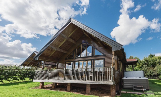 Nunthorpe Apartment | Premium Lodge at Blackthorn Gate