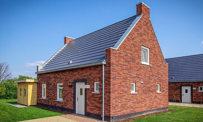 Thorn Villa | Premium Outdoor 6p - Three Bedroom Villa, Sleeps 6