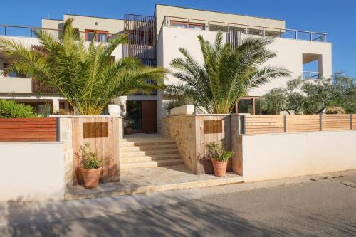 Murter Apartment | Premium Penthouse in villa Lojena with Magic SeaView - Top location