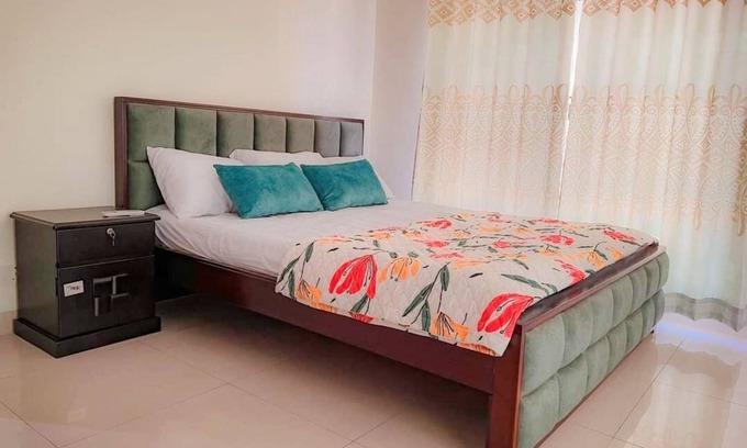 Basundhara Residential Area House | Premium stay at Bashundhara R/A