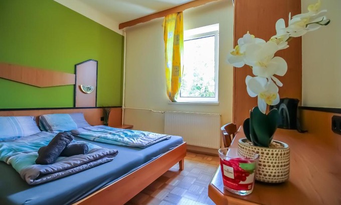Rudolfsheim-Funfhaus Apartment | Premium Studio 2P BS