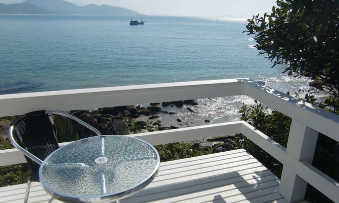 Garopaba Apartment | Premium Suite of Laziness Beach