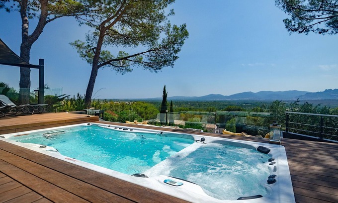 La Bouverie Villa | Premium Villa - Spa Pool heated all year round > 34 VS