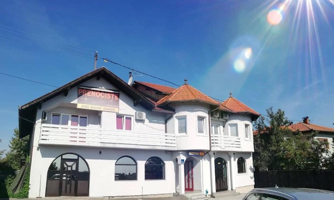 Tuzla Canton Hotel | Prenoćište SAMIR